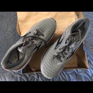 Brooks Ghost 13 Women’s NIB